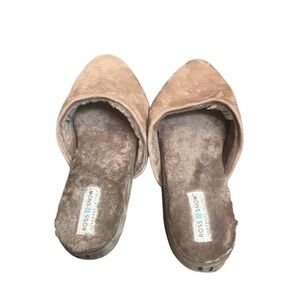 ROSS & SNOW ITALIAN luxury suede and sheepskin lined women's size 7 slippers EUC